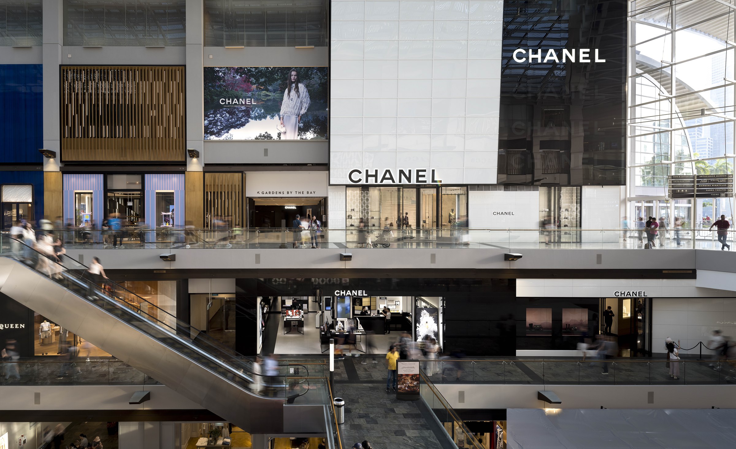 Stores photography — selected view 02
